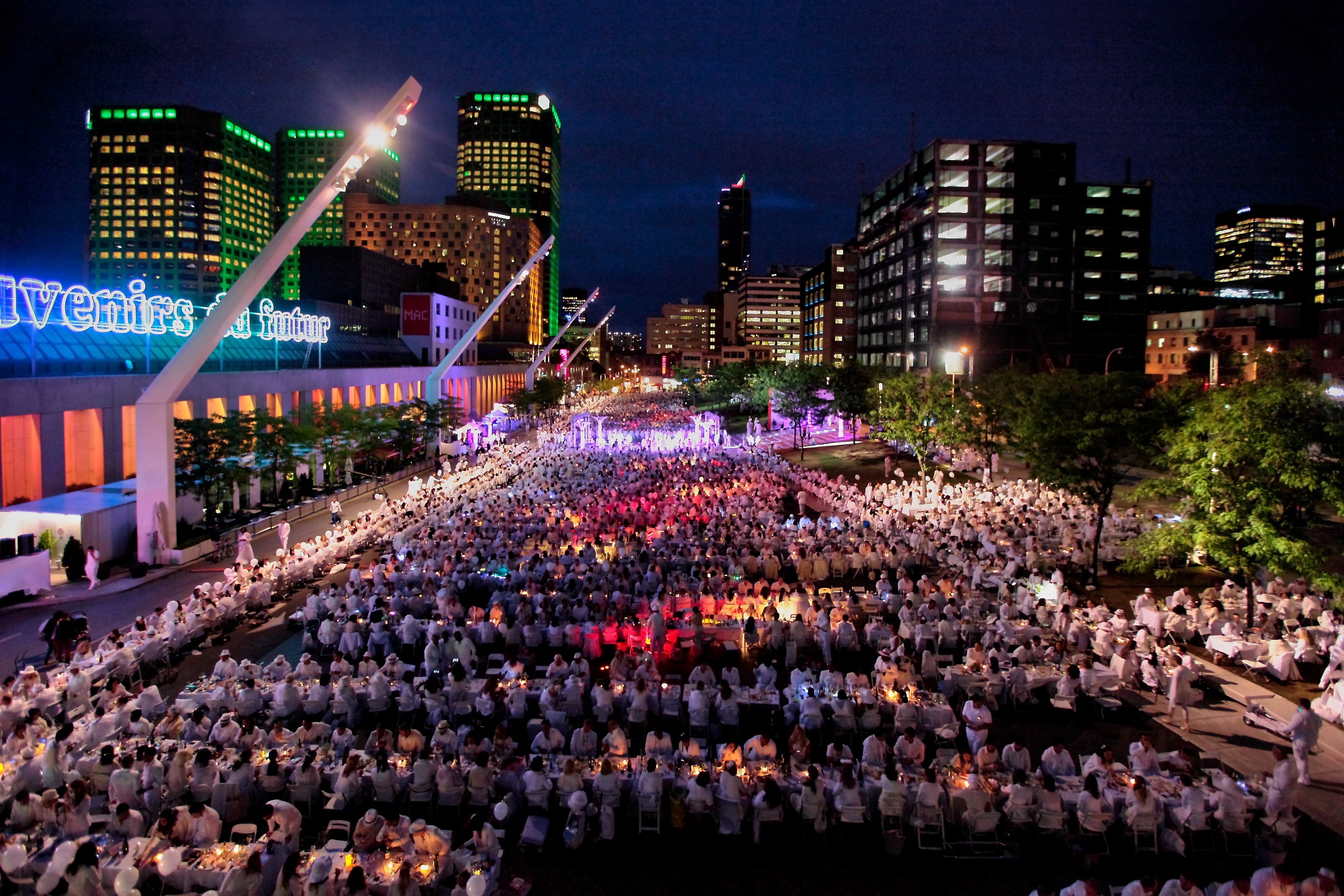 Festivals de foodies : les événements gourmands à ne pas manquer à Montréal cet été !