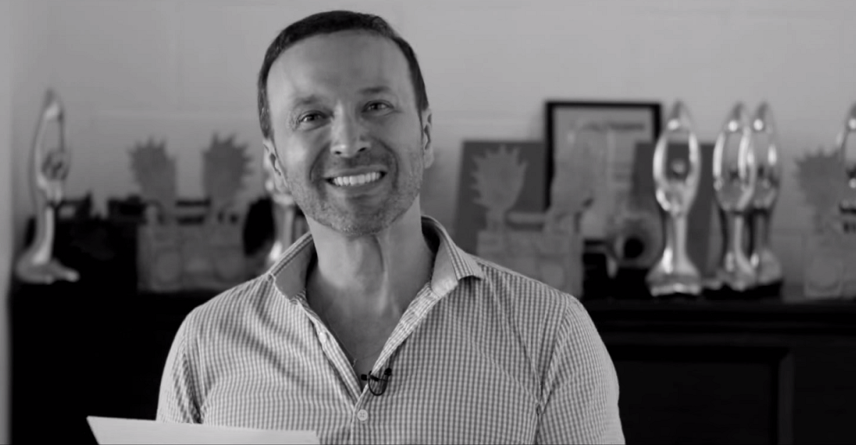 Joël Legendre, Adib Alkhalidey et Klô Pelgag dans la nouvelle vidéo des Dead Obies