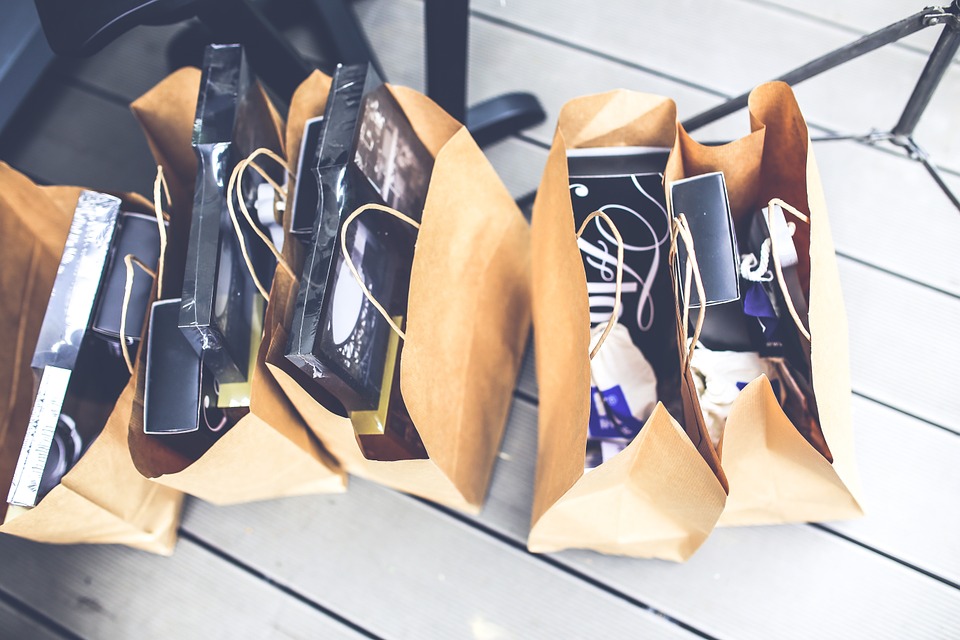 4 ventes de vêtements qui valent le détour!