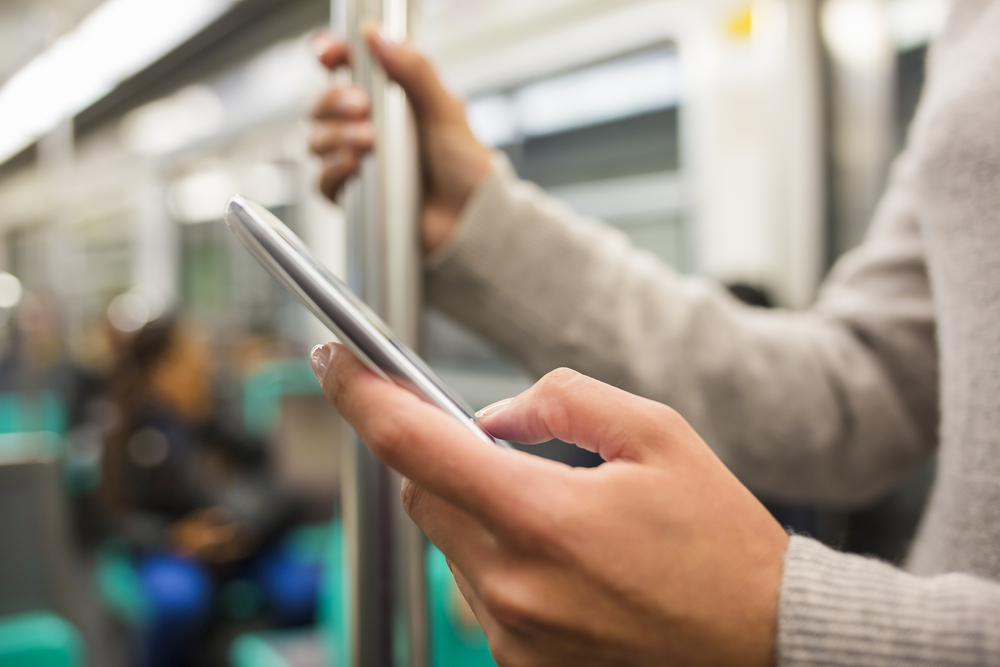 ​10 jeux sur mobile pour faire passer le temps dans le transport en commun