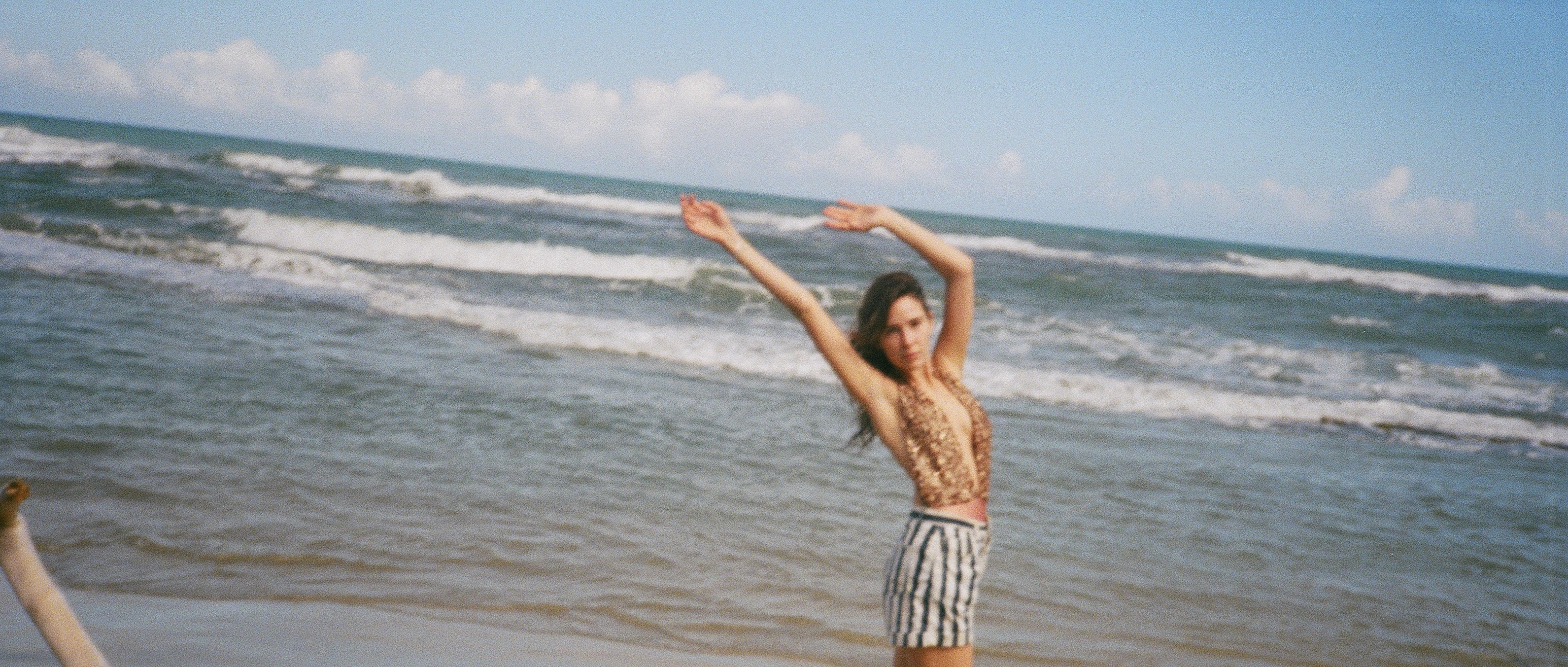 La playlist ensoleillée d'Anémone pour oublier la maudite pluie