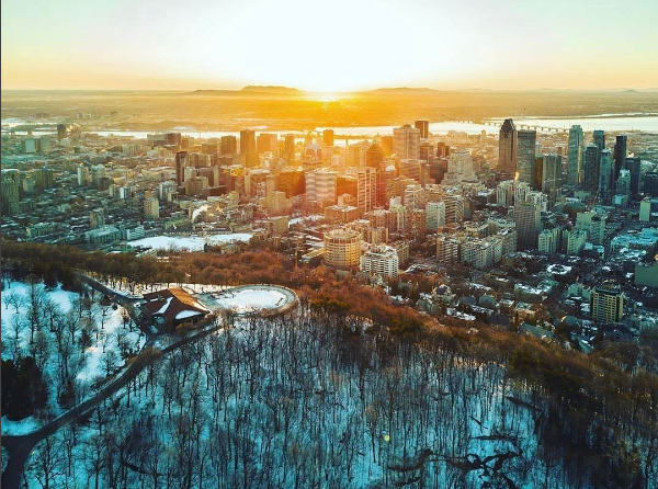 Un péage pour accéder au centre-ville de Montréal en voiture est envisagé