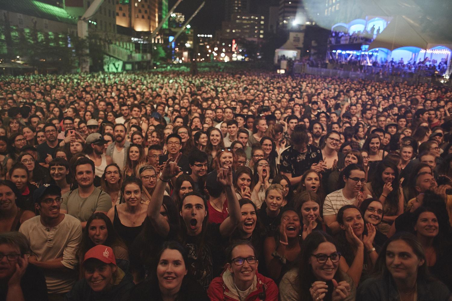 PRIMEUR : un gros show secret, interactif & GRATUIT aura lieu ce week-end pour clôturer le Festival de Jazz