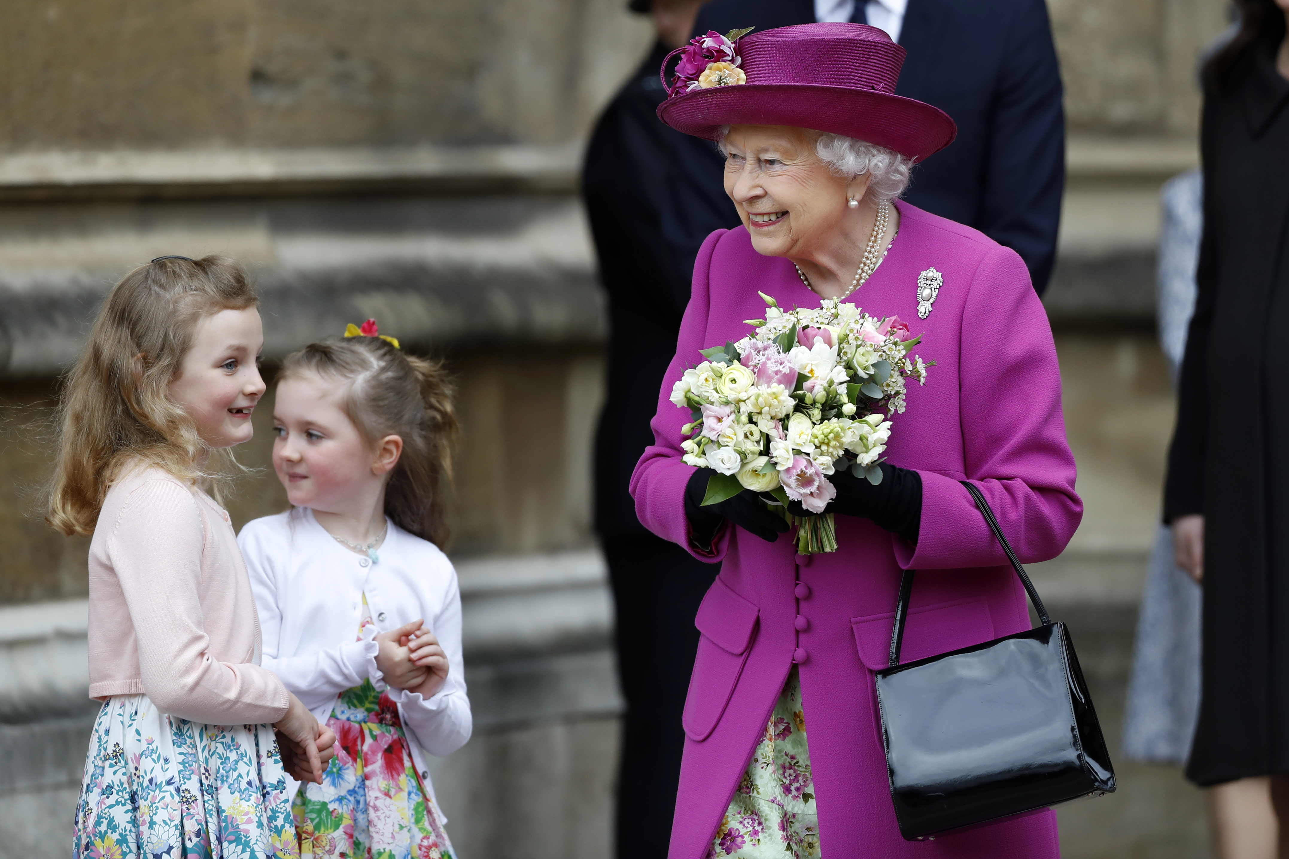 Buckingham Palace recrute: Voici comment devenir BFF avec la Reine!