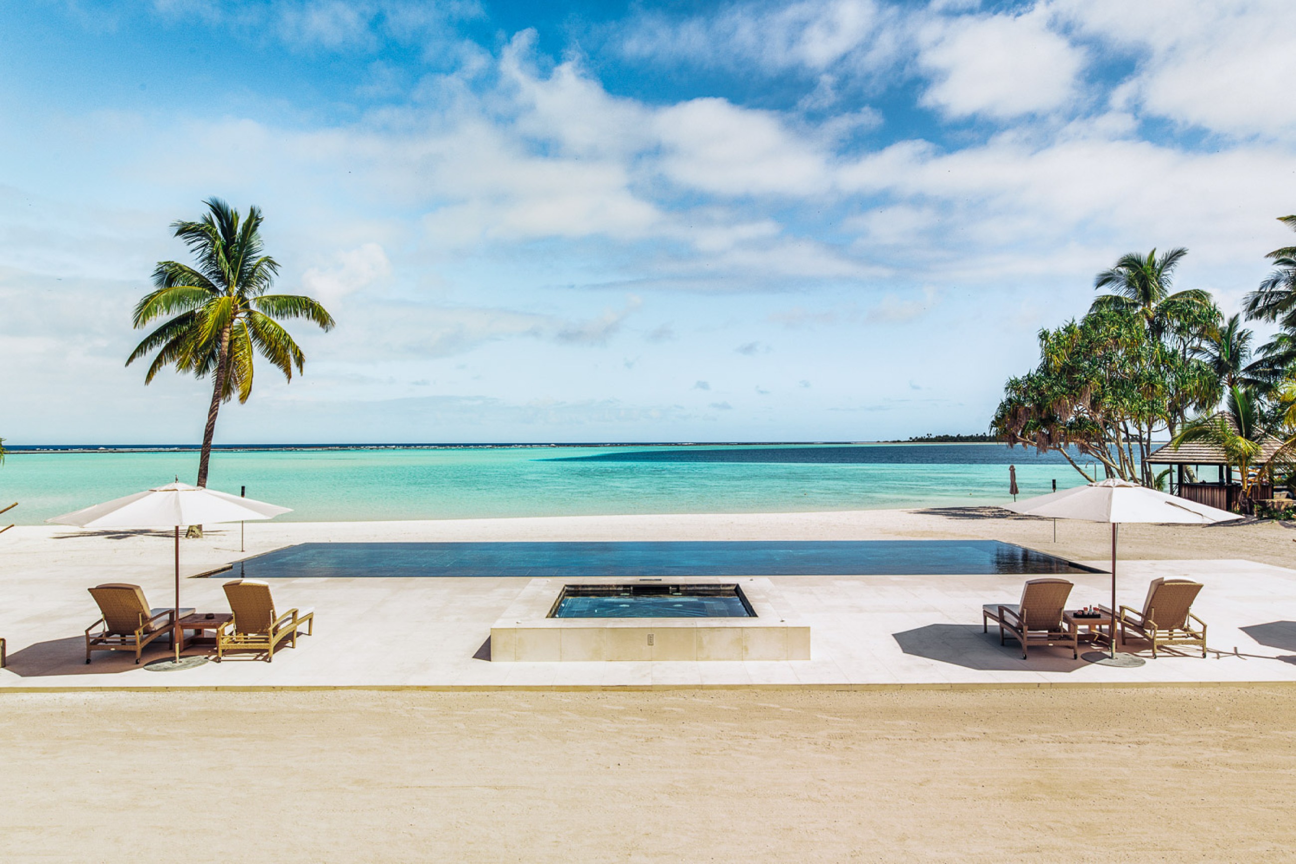 La paradisiaque île privée de Guy Laliberté coûte 193 000$ la nuit (PHOTOS)