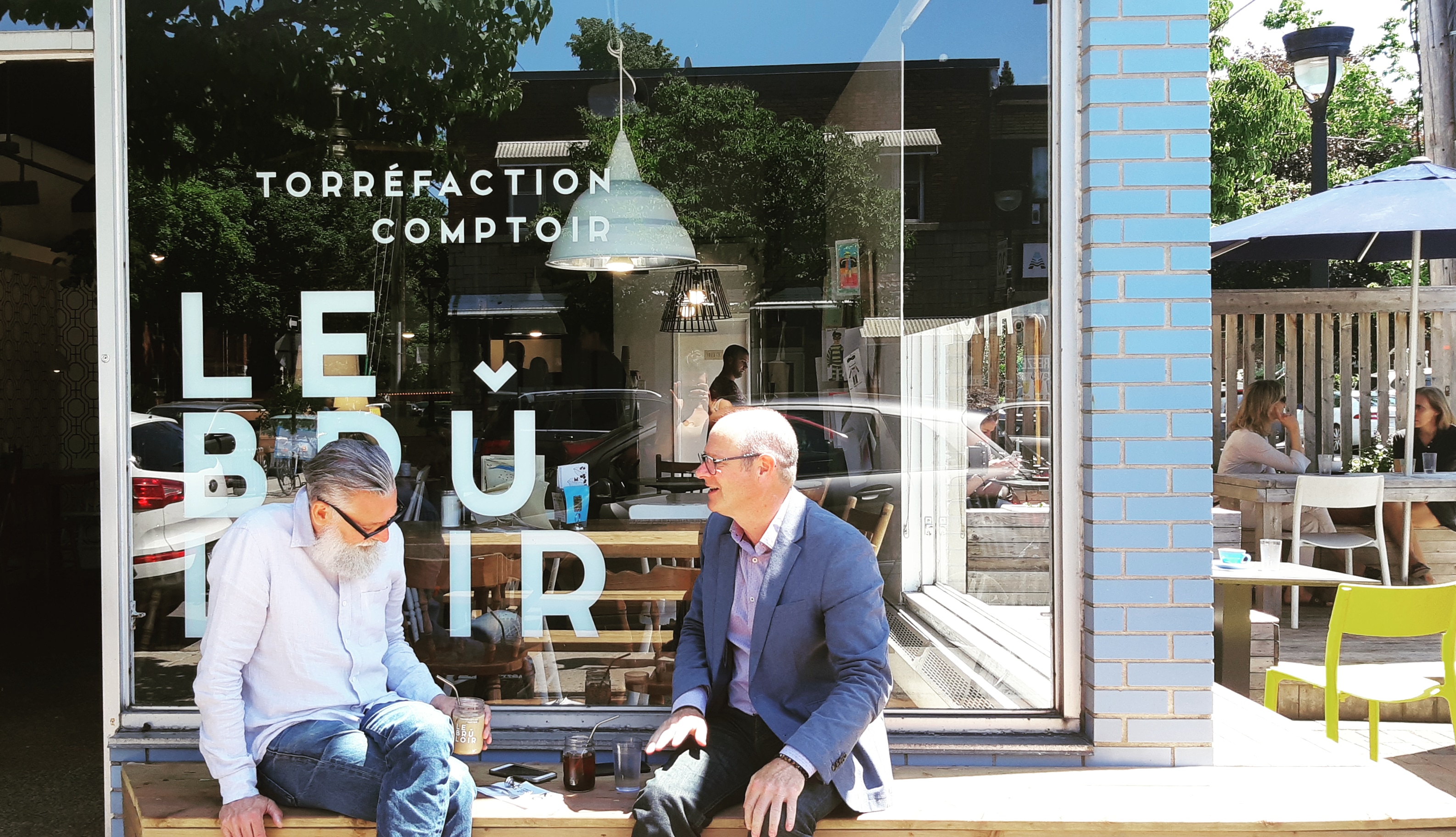 Le Brûloir est le nouveau café d&rsquo;Ahunstic avec une super terrasse qu&rsquo;il faut visiter!