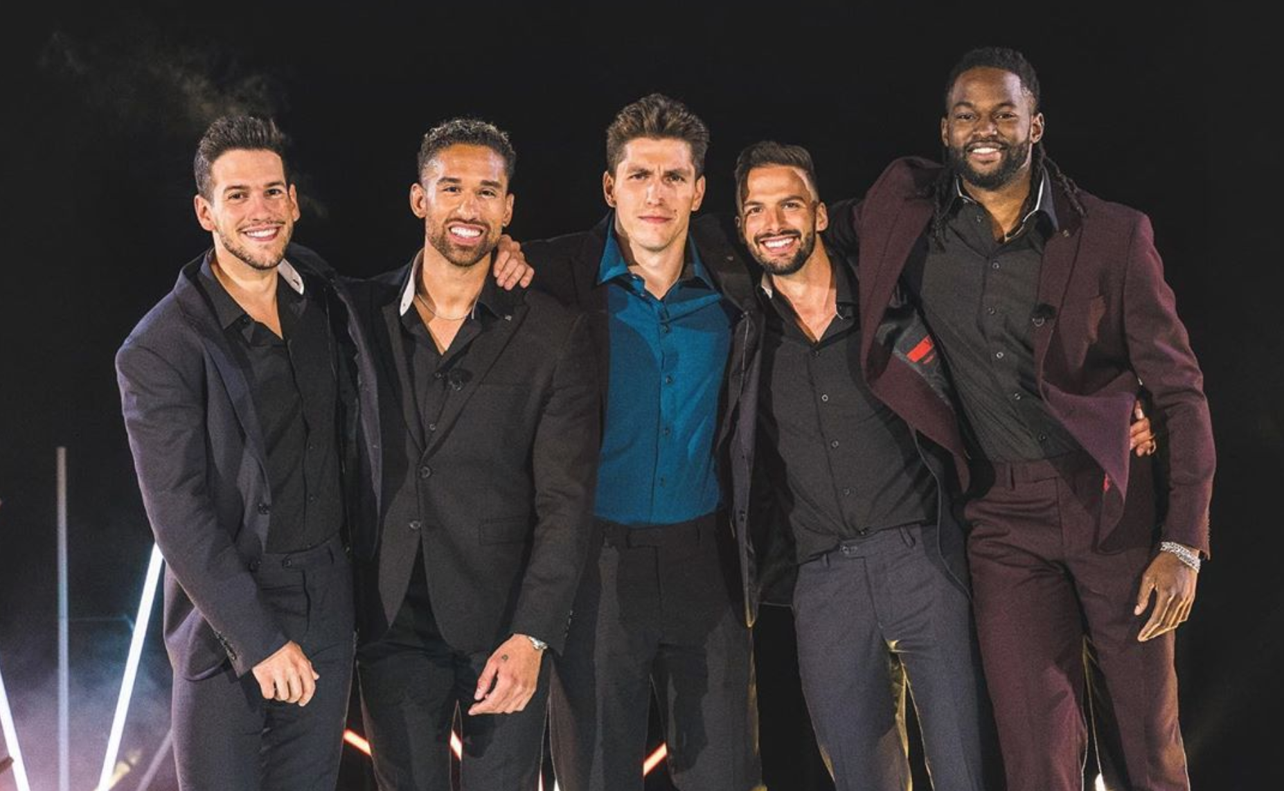 Occupation Double Afrique du Sud: le 6e gars a été dévoilé par accident!?