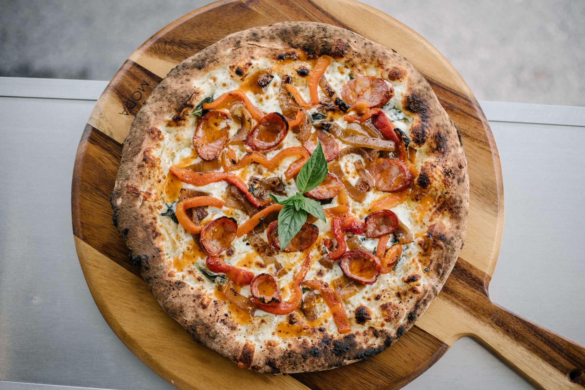 Voici la liste des 12 pizzérias à ne pas manquer au courant du PIZZA FEST!