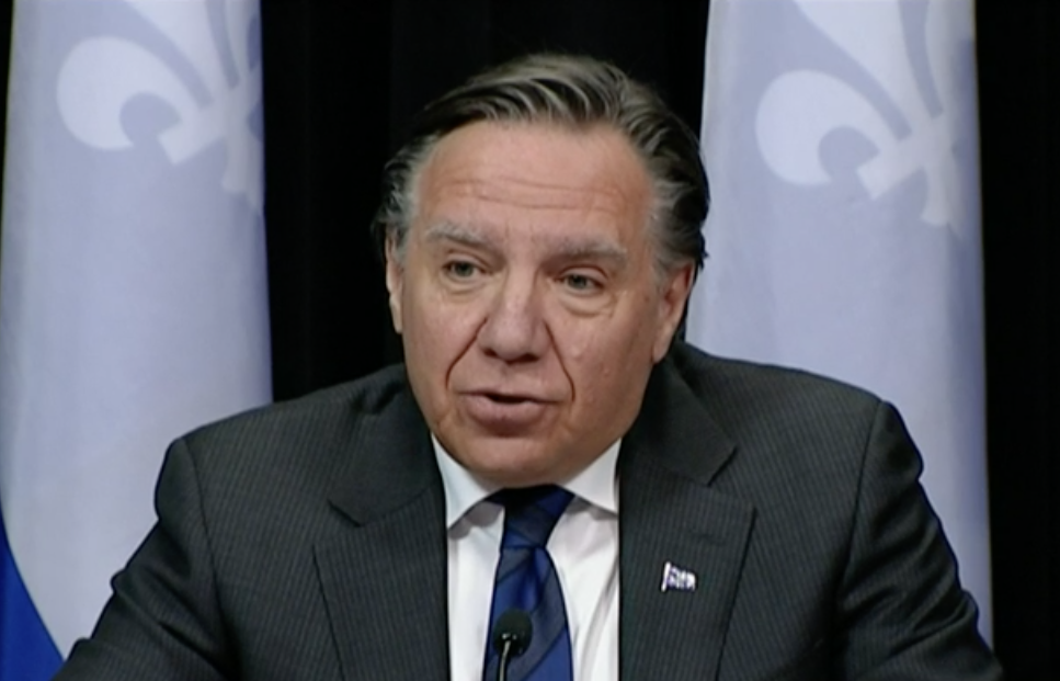 COVID-19: Legault annonce qu&rsquo;un plan de réouverture des écoles et entreprises sera dévoilé la semaine prochaine