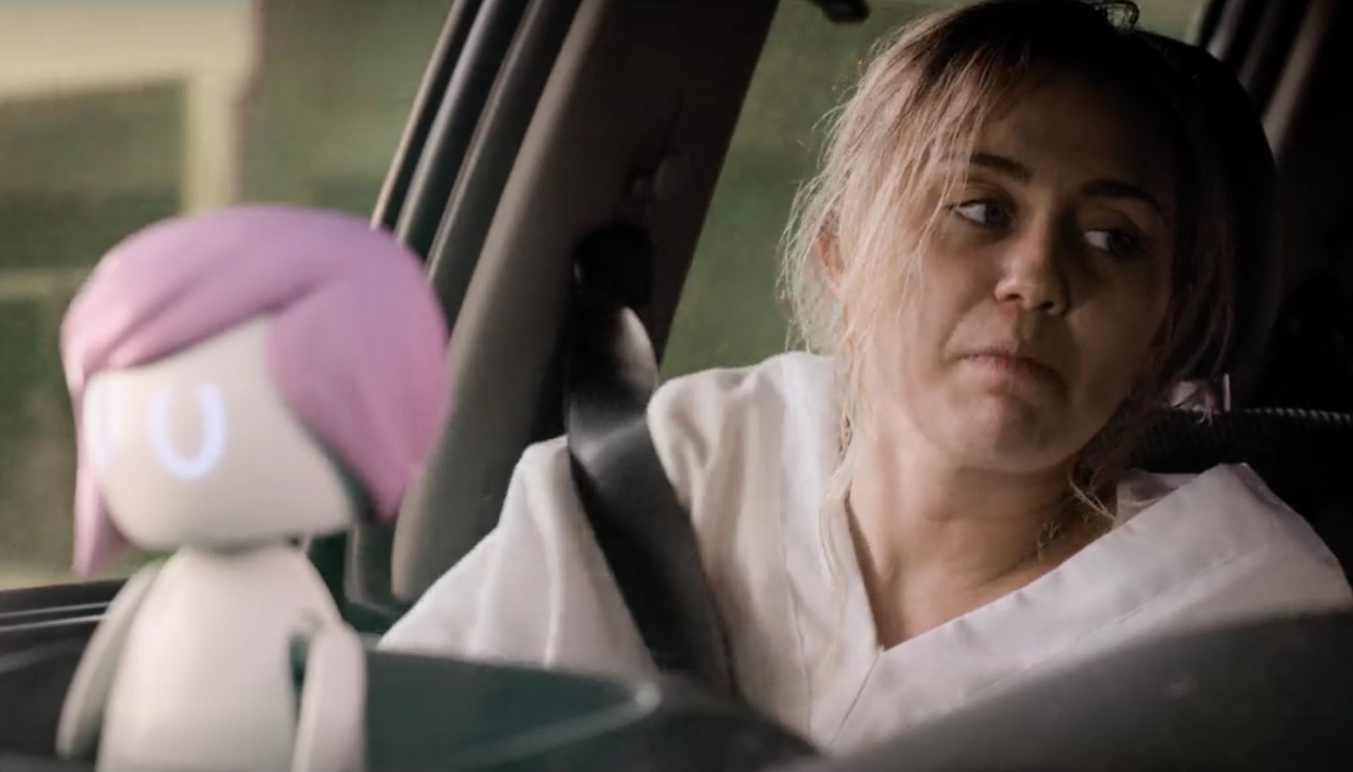 Black Mirror reporte la diffusion de nouveaux épisodes puisque «le monde va déjà trop mal»!