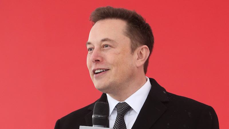 Elon Musk provoque Johnny Depp en duel
