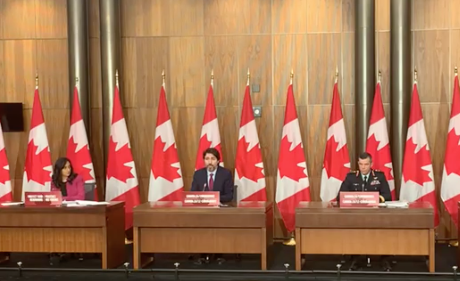 COVID-19 et vaccin Pfizer: Les Québécois pourraient être vaccinés dès la semaine prochaine