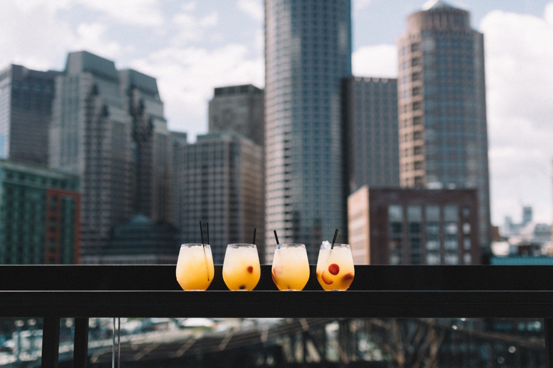 5 fabuleuses recettes de sangria à essayer cet été!