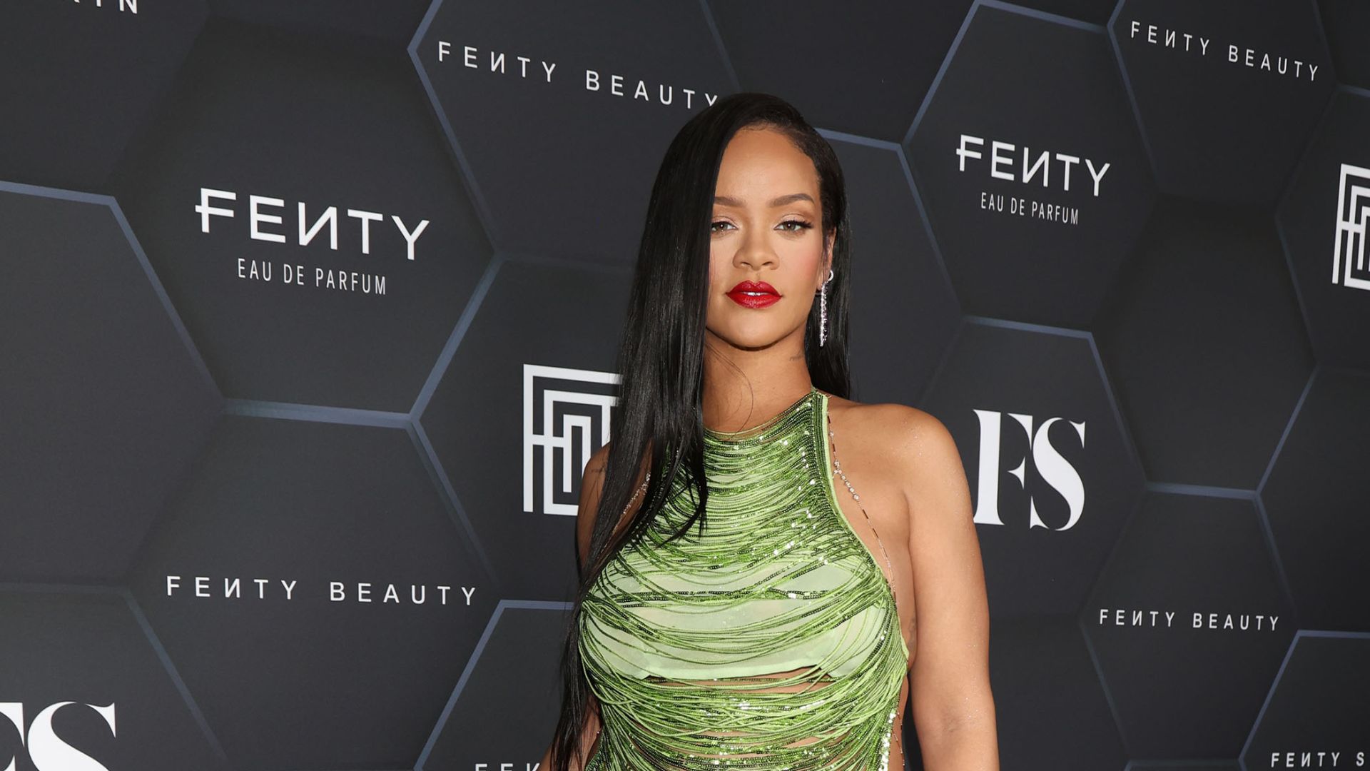 Rihanna, la plus jeune milliardaire à avoir créé sa propre fortune