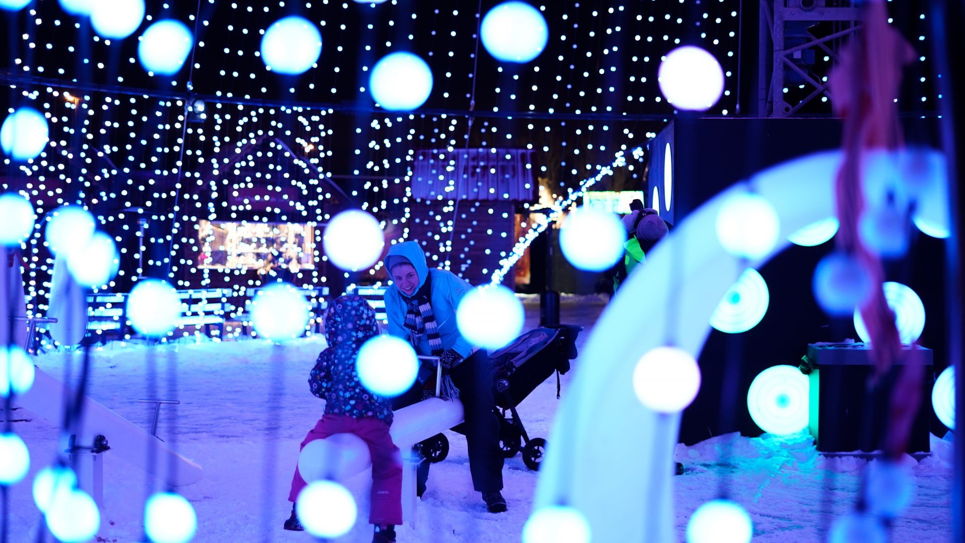 Illumi - Féerie de Lumières par Cavalia - 23