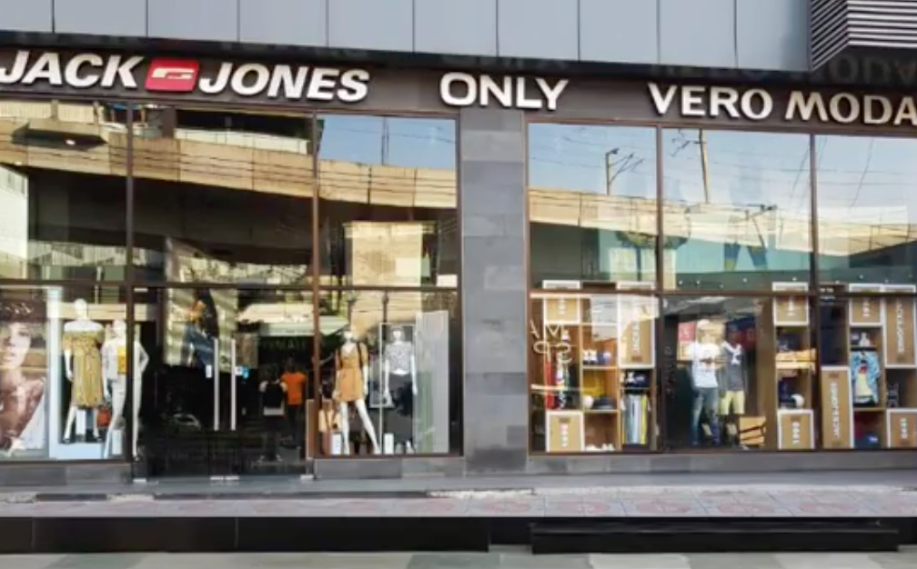 Les boutiques Vero Moda Jack & Jones se placent l'abri leurs créanciers | Nightlife