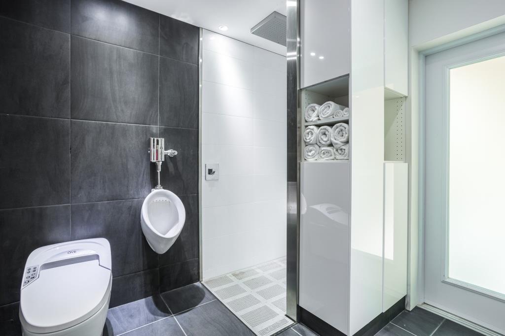 Deuxième salle de bain