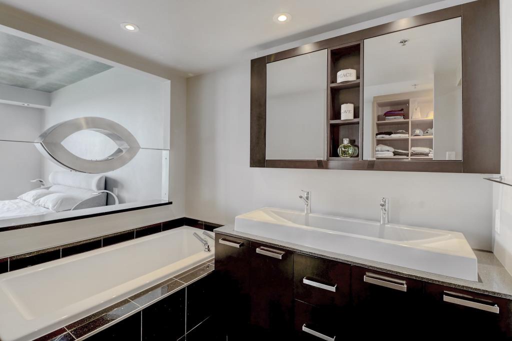 Salle de bain principale