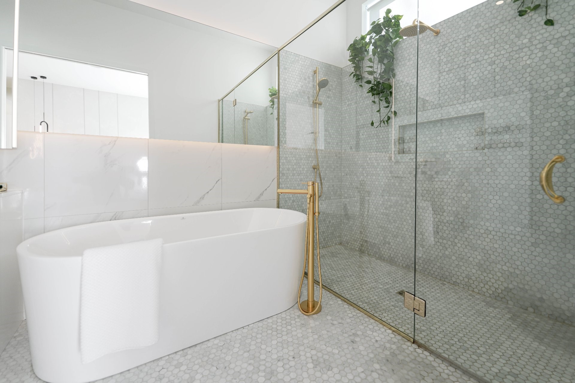 Salle de bain de la chambre principale