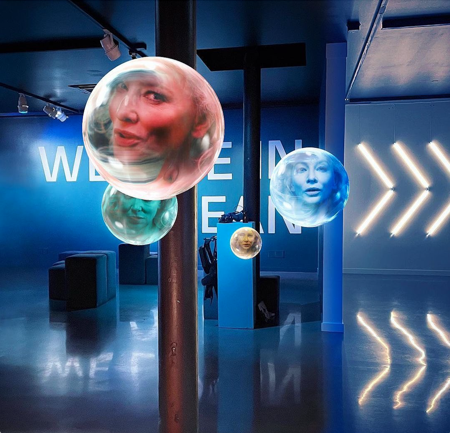 L'exposition Apparition au Centre PHI