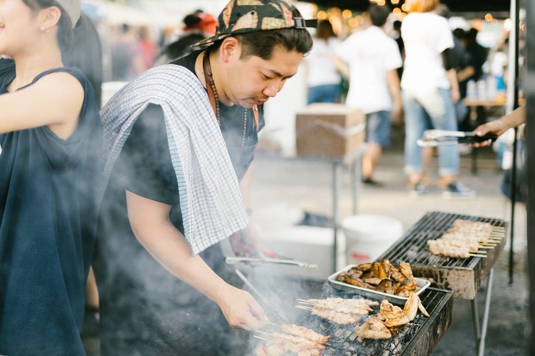 Bourrez-vous la face de bouffe de rue japonaise