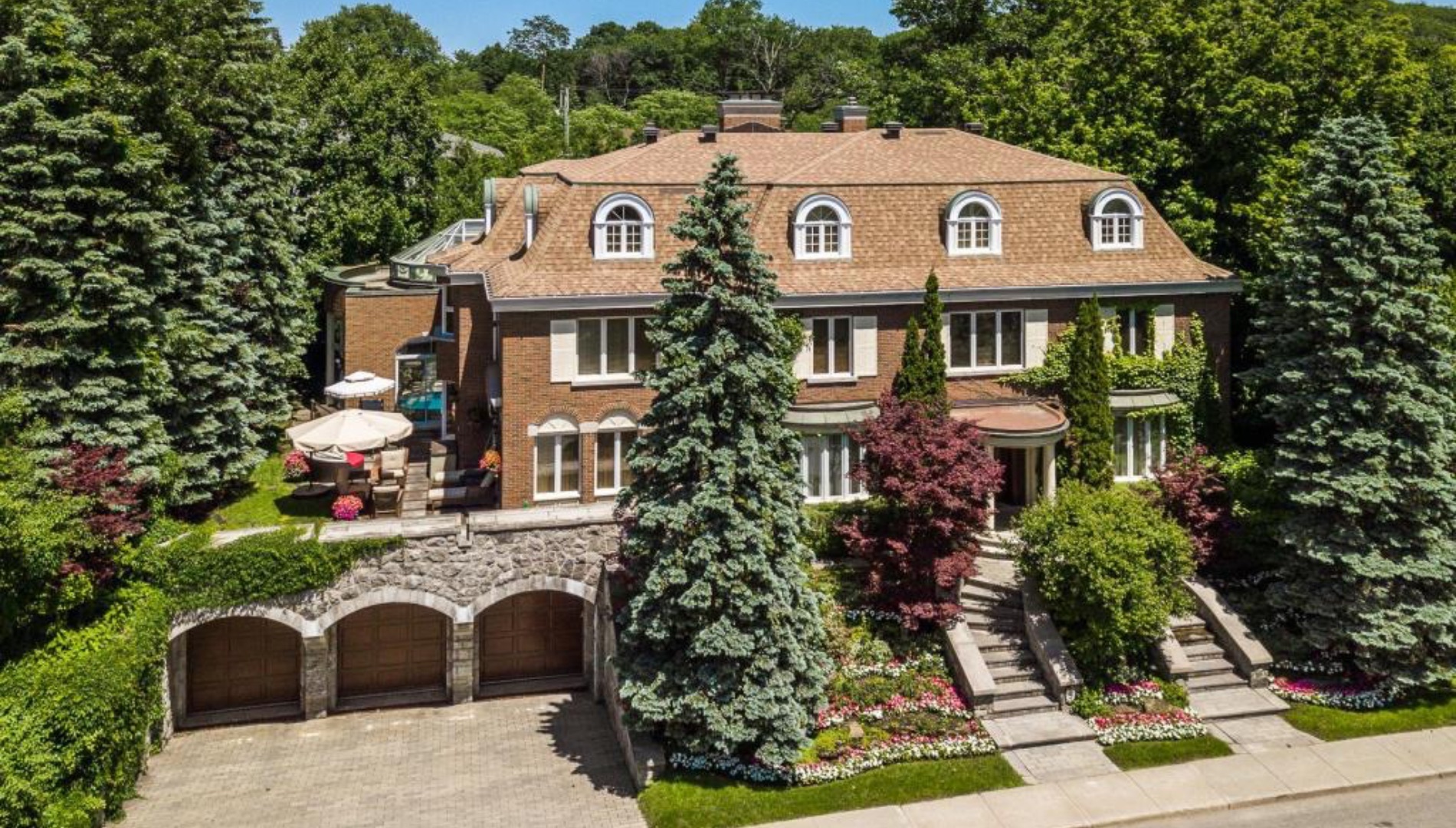 18M$ pour cette magnifique maison de Westmount