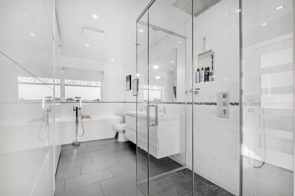 Salle de bain attenante à la CCP